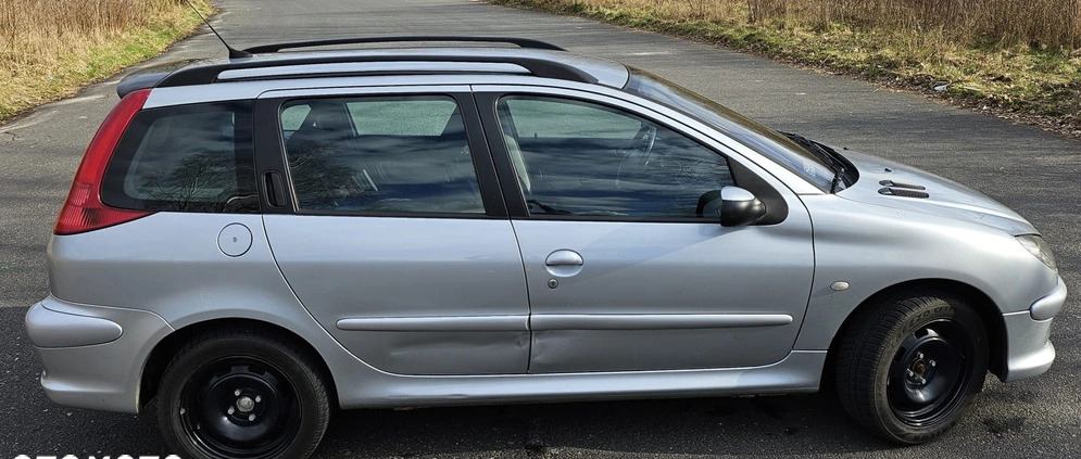 Peugeot 206 cena 6500 przebieg: 186000, rok produkcji 2003 z Łódź małe 667